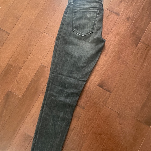 Lucky Brand charcoal grey jeans - Picture 3 of 4